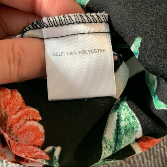 Rose & Olive Black and Red floral Print Blouse - Picture 6 of 7